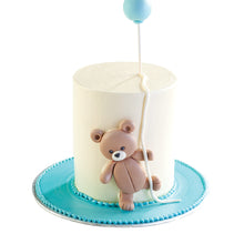 Load image into Gallery viewer, Celebox Bear w Blue Balloon
